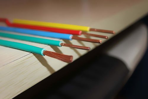 耐火電纜一定阻燃嗎？耐火電纜和阻燃電纜的區(qū)別